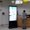 Màn Hình Quảng Cáo LCD Chân Đứng 32 Inch Wifi: Giải Pháp Hiển Thị Hiệu Quả 2026 - LEDONE