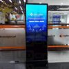Màn hình quảng cáo LCD chân đứng 65 inch wifi SAMSUNG / LG - LEDONE