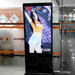 Màn hình quảng cáo LCD chân đứng 60 inch SAMSUNG/LG - LEDONE