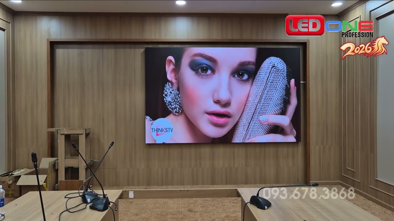 Lắp đặt màn hình LED P2 tại Tỉnh Ủy Lâm Đồng - Dự án phòng nghị sự do LEDONE Miền Nam thi công