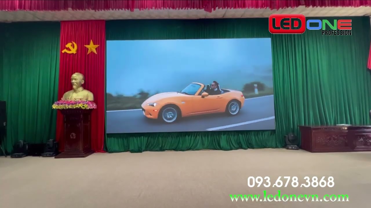 Lắp đặt màn hình LED P2 trong hội trường Cơ sở Thuế Hà Tĩnh mới | LEDONE Miền Nam thi công trọn gói