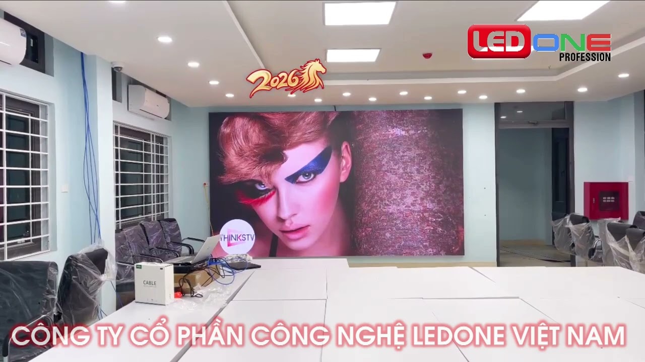 Lắp đặt màn hình LED P2.5 trong nhà tại Trường Nguyễn Bá Ngọc - Thi công bởi LEDONE Miền Nam