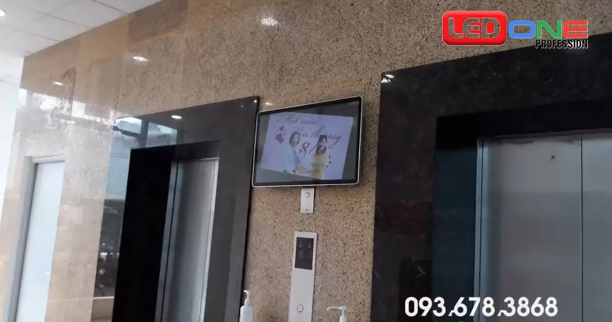 Lắp đặt màn hình quảng cáo thang máy 22 inch cho Mobifone Vĩnh Phúc