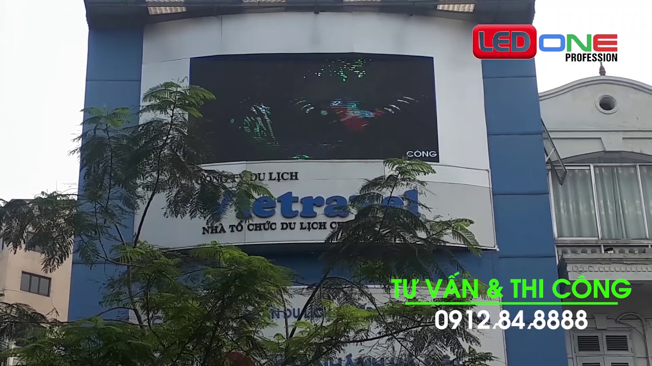 Video Thumbnail: Lắp đặt Màn hình led P6 ngoài trời cho Cty du lịch Viettravel Ledone