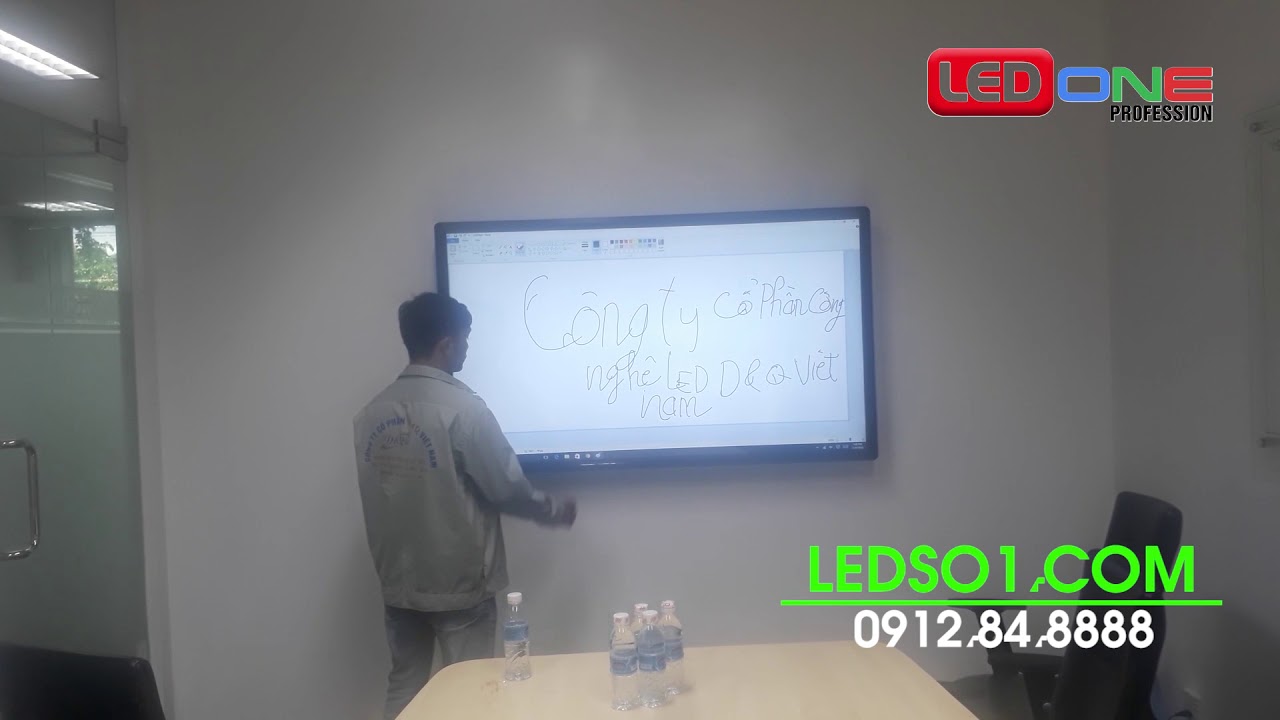 Video Thumbnail: ledone 65inh cảm ứng Vsip1 BD