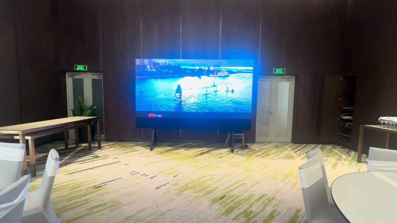 Thi công màn hình LED P2 trong phòng họp khách sạn tại Ninh Bình - LEDONE Miền Nam nhận lắp đặt giá rẻ