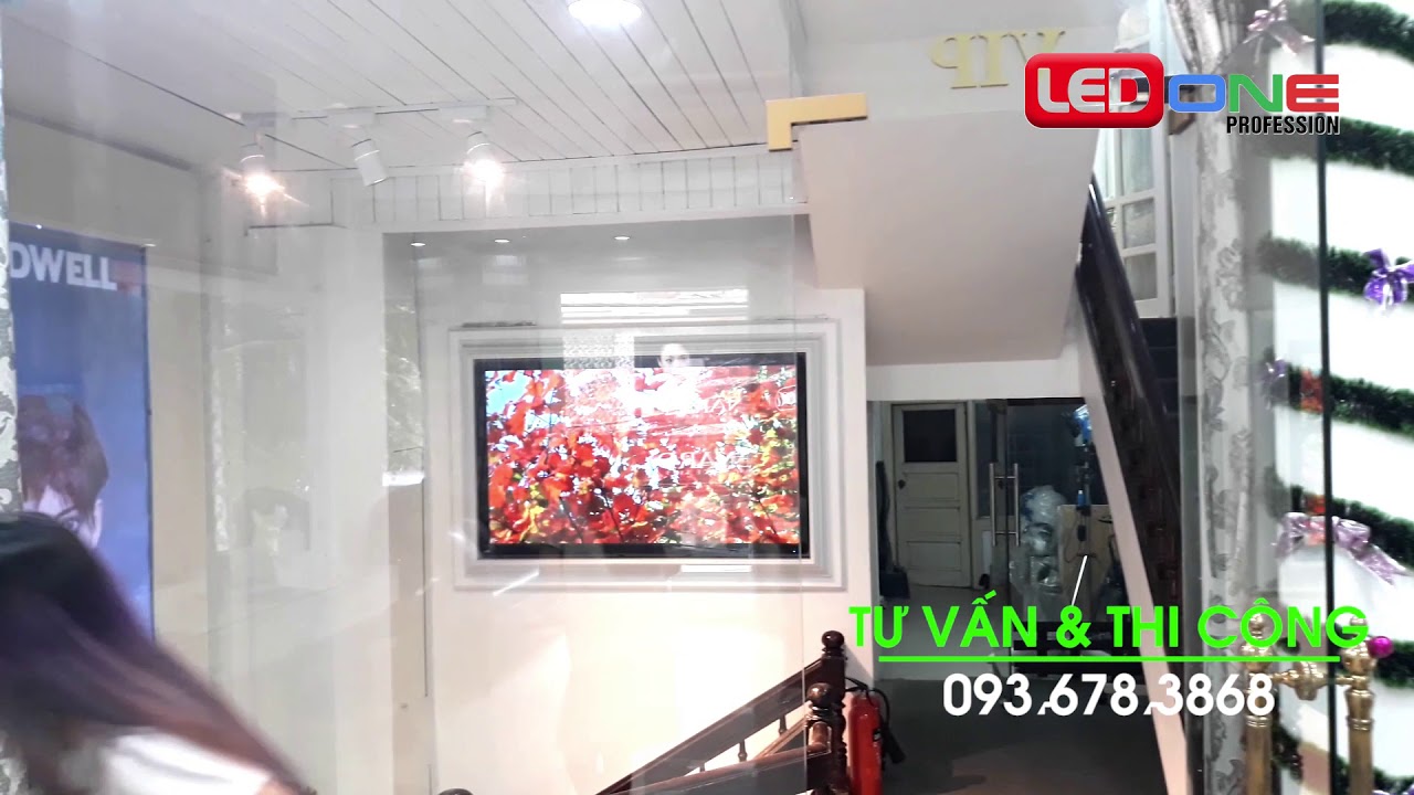 Thi công lắp đặt màn hình quảng cáo treo tường 65 inch kết nối wifi chuyên nghiệ - hình ảnh thực tế 8